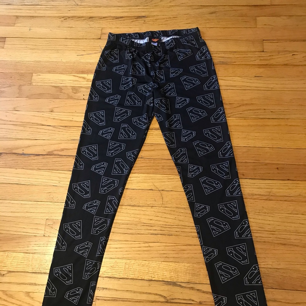 Supermen leggings size M